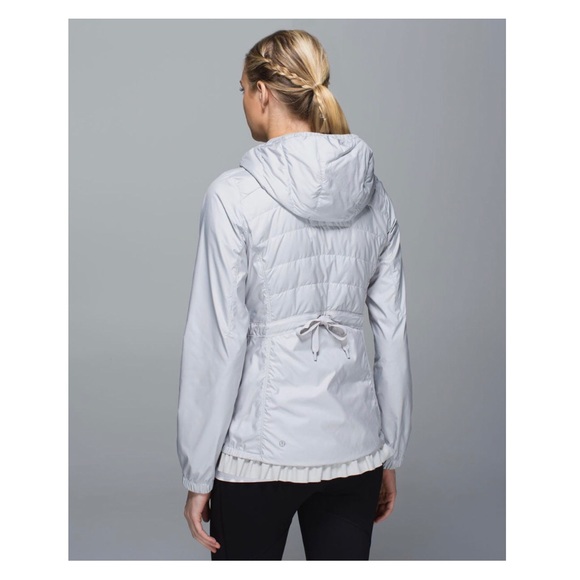 Lululemon Spring Fling Puffy Windbreaker 6 NWT - Picture 3 of 14
